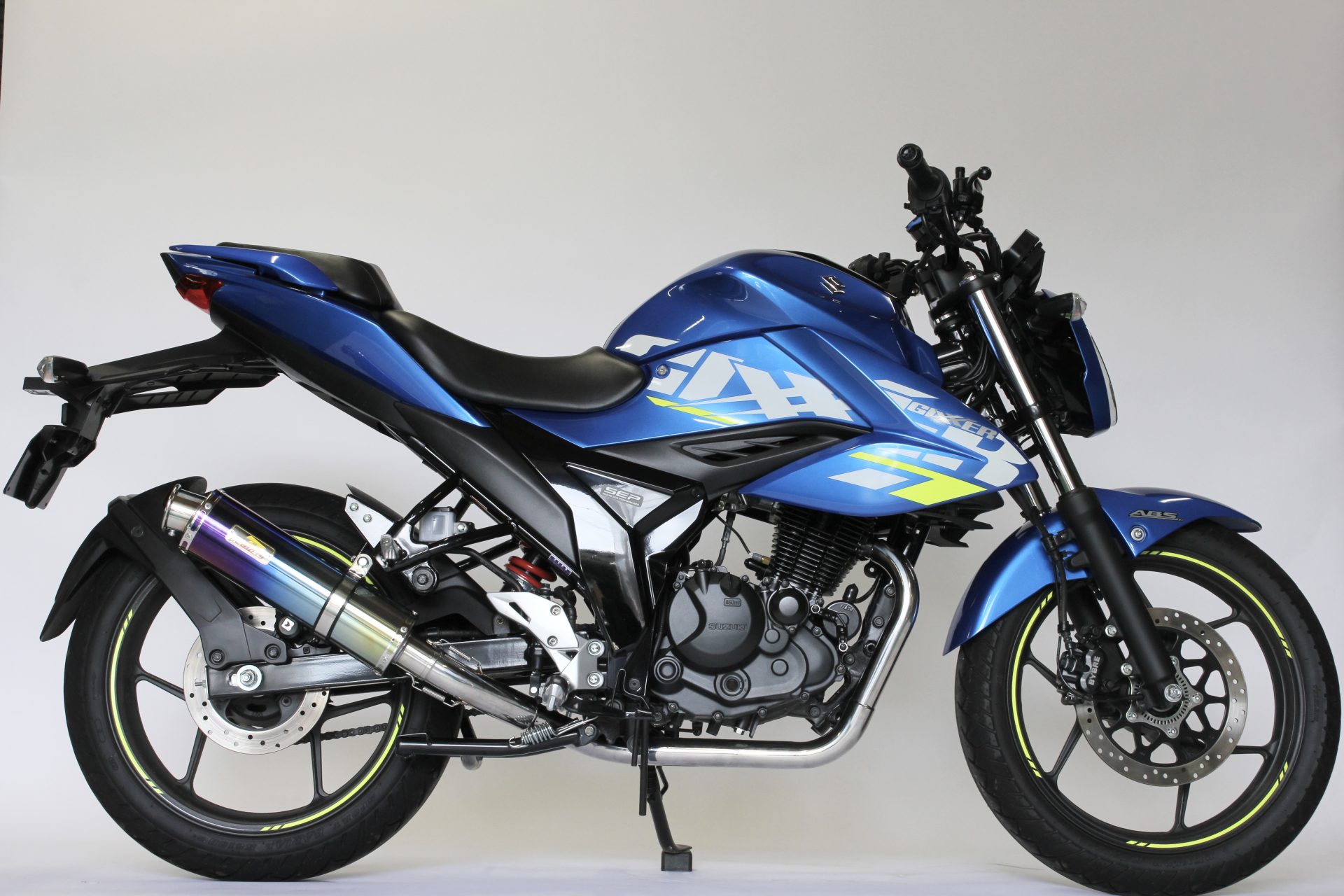 国内正規品】 SUZUKI 純正 ジクサー150ネイキッド[BS4] マフラー - 自転車